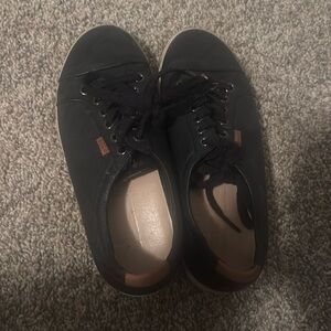 EUC Ecco shoes, black leather, size 6